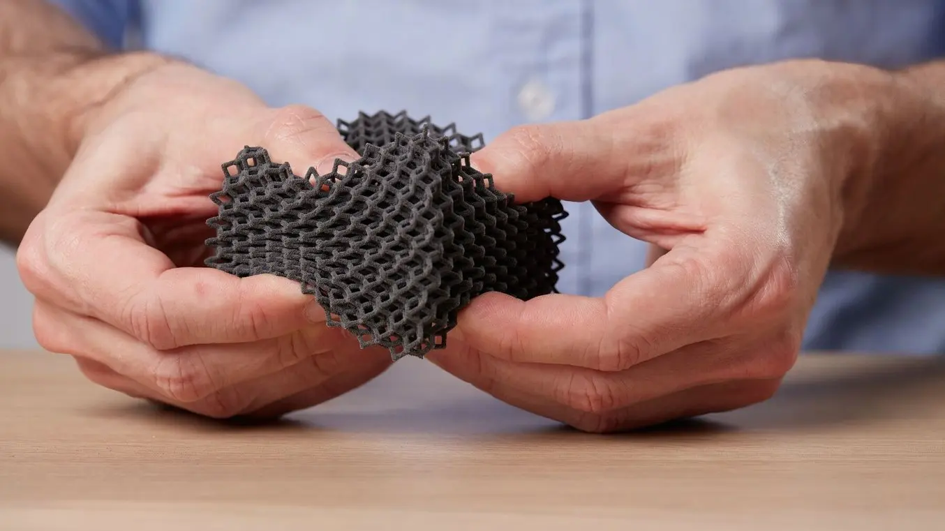 3D printed lattice shape scrunching