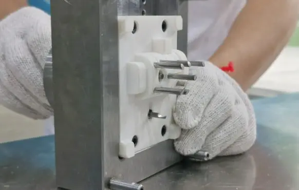 Assemblage de moule d'injection imprimé en 3D